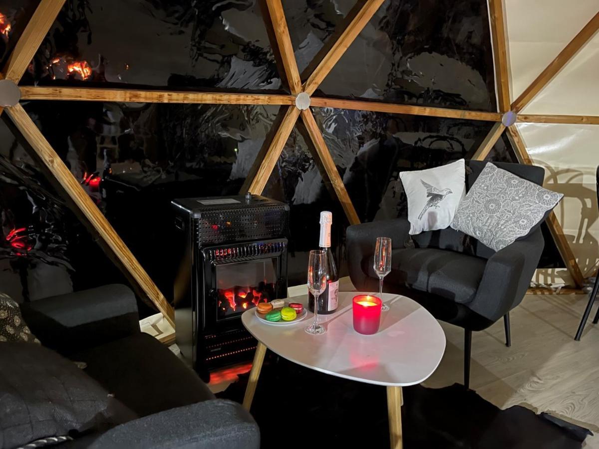 Camping Moulin De Chaules Saint-Constant Luaran gambar