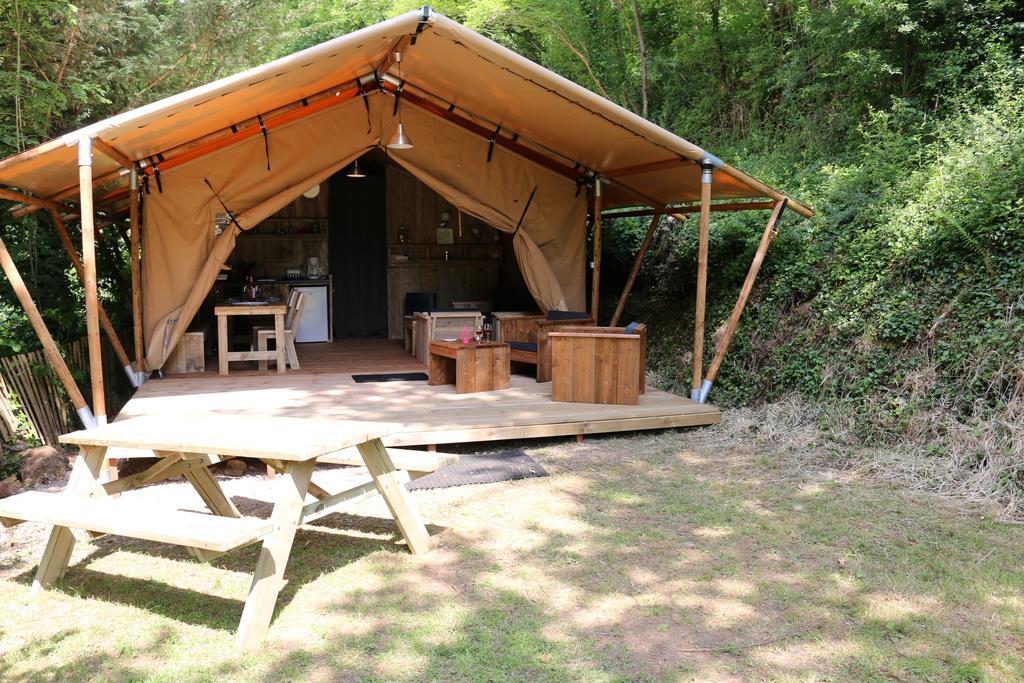 Camping Moulin De Chaules Saint-Constant Luaran gambar